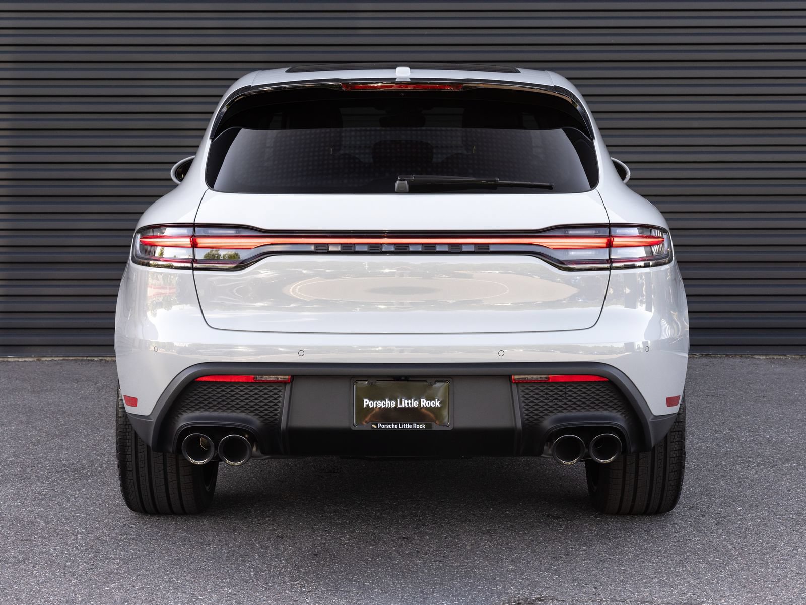 New 2026 Porsche Macan AWD/4WD image 6