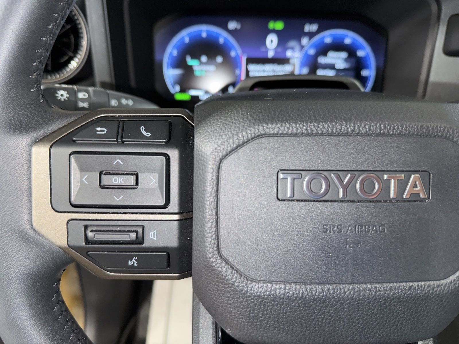 Used 2024 Toyota Land Cruiser w/ Premium Package AWD/4WD image 35