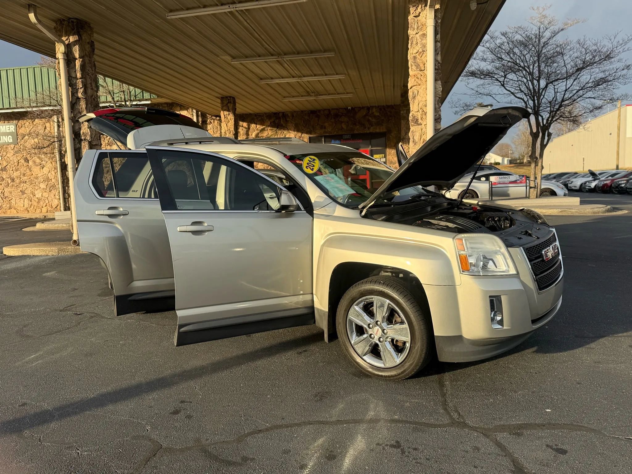 Used 2014 GMC Terrain SLT w/ LPO, Protection Package image 8