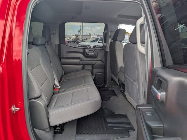 Used 2023 Chevrolet Silverado 1500 Custom image 18