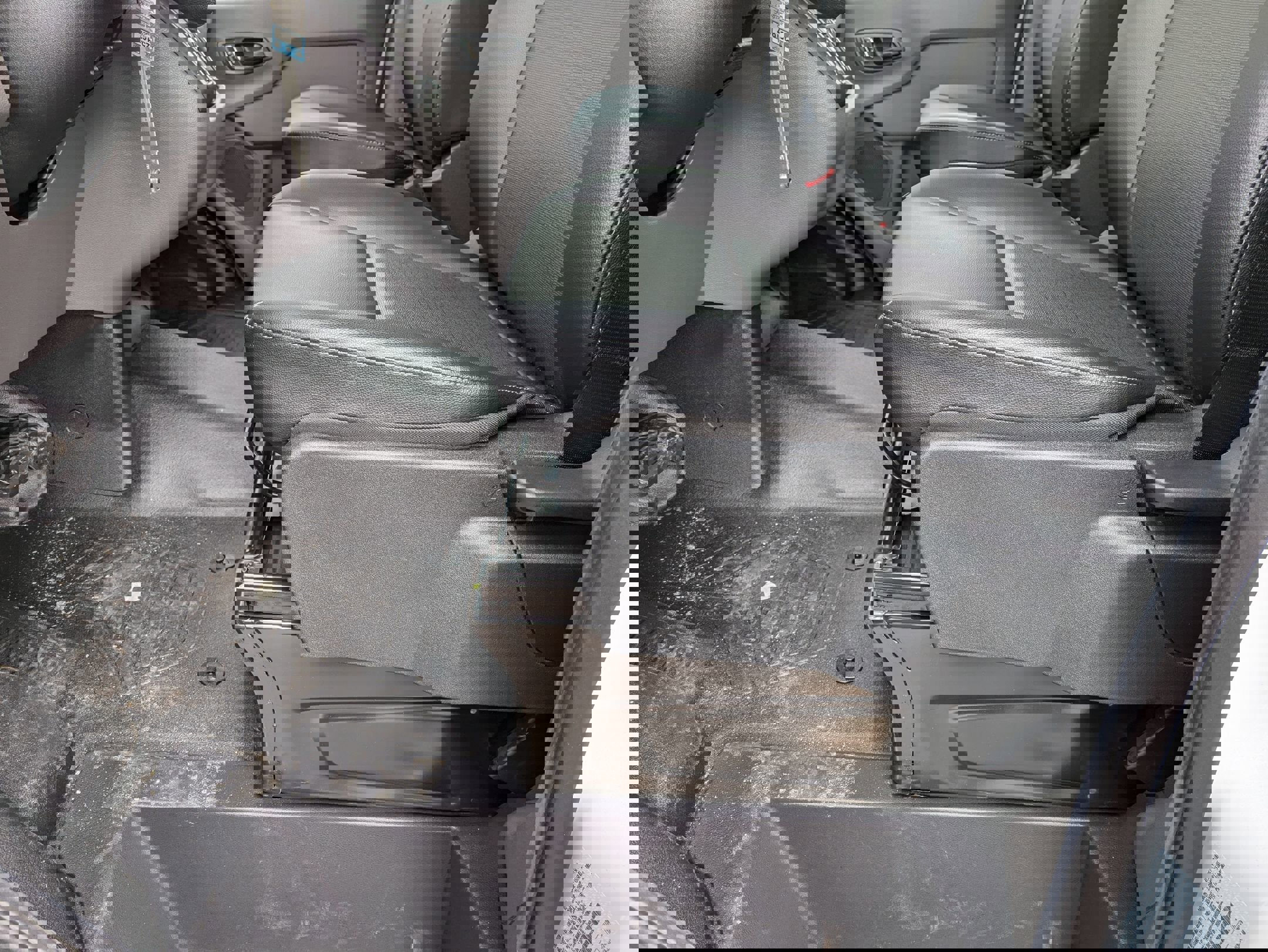 New 2025 Ford Transit 250 148 Medium Roof Extended AWD w/ Exterior Upgrade Package image 4