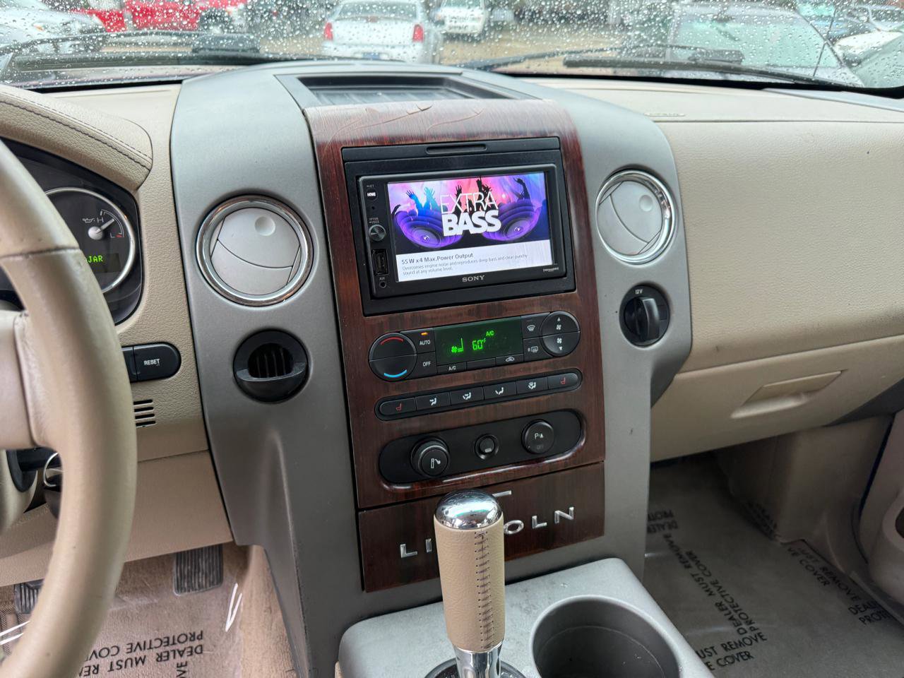 Used 2006 Lincoln Mark LT 2WD image 17