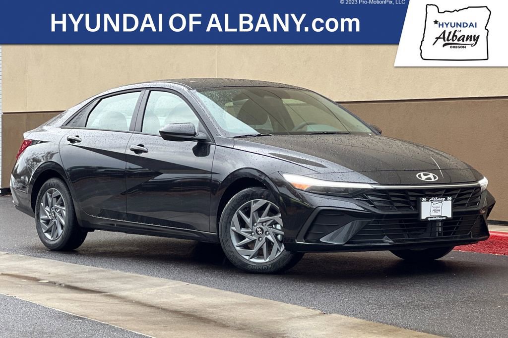New 2026 Hyundai Elantra Blue