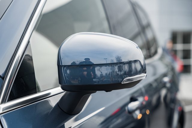 New 2026 Volvo XC90 B6 Plus w/ Protection Package Premier image 15