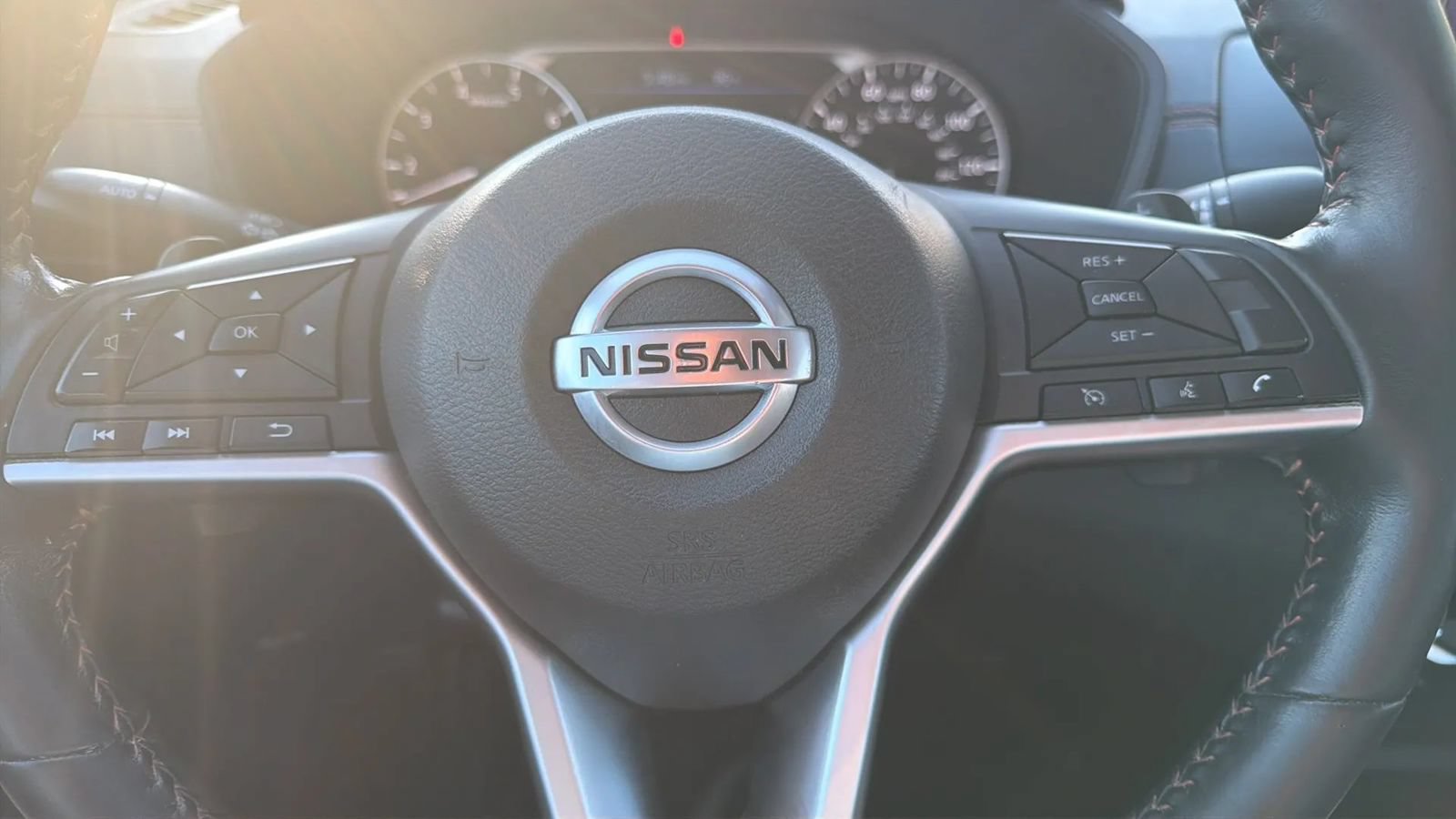 Used 2022 Nissan Altima 2.5 SR FWD image 16