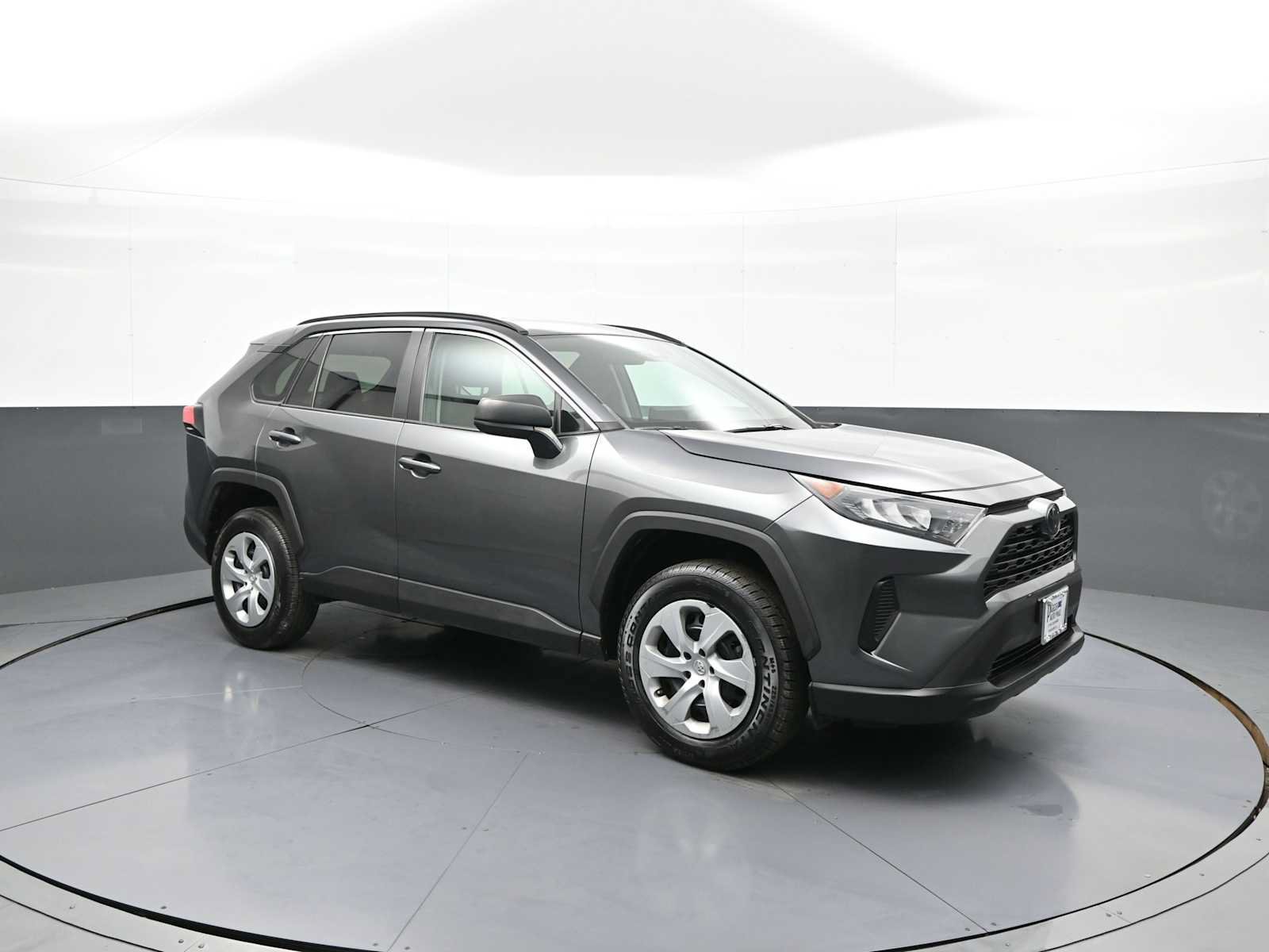 Used 2020 Toyota RAV4 LE w/ All Weather Liner Package AWD/4WD image 4