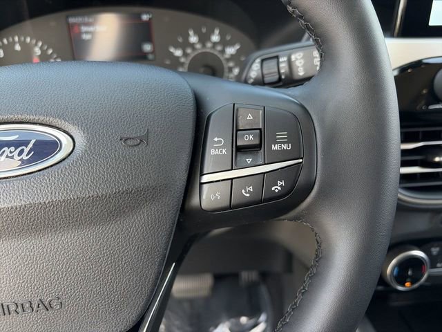 Used 2022 Ford Escape SE w/ SE Sport Appearance Package image 23