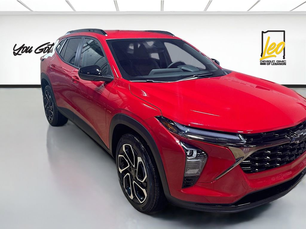 New 2026 Chevrolet Trax RS w/ Driver Confidence Package image 3