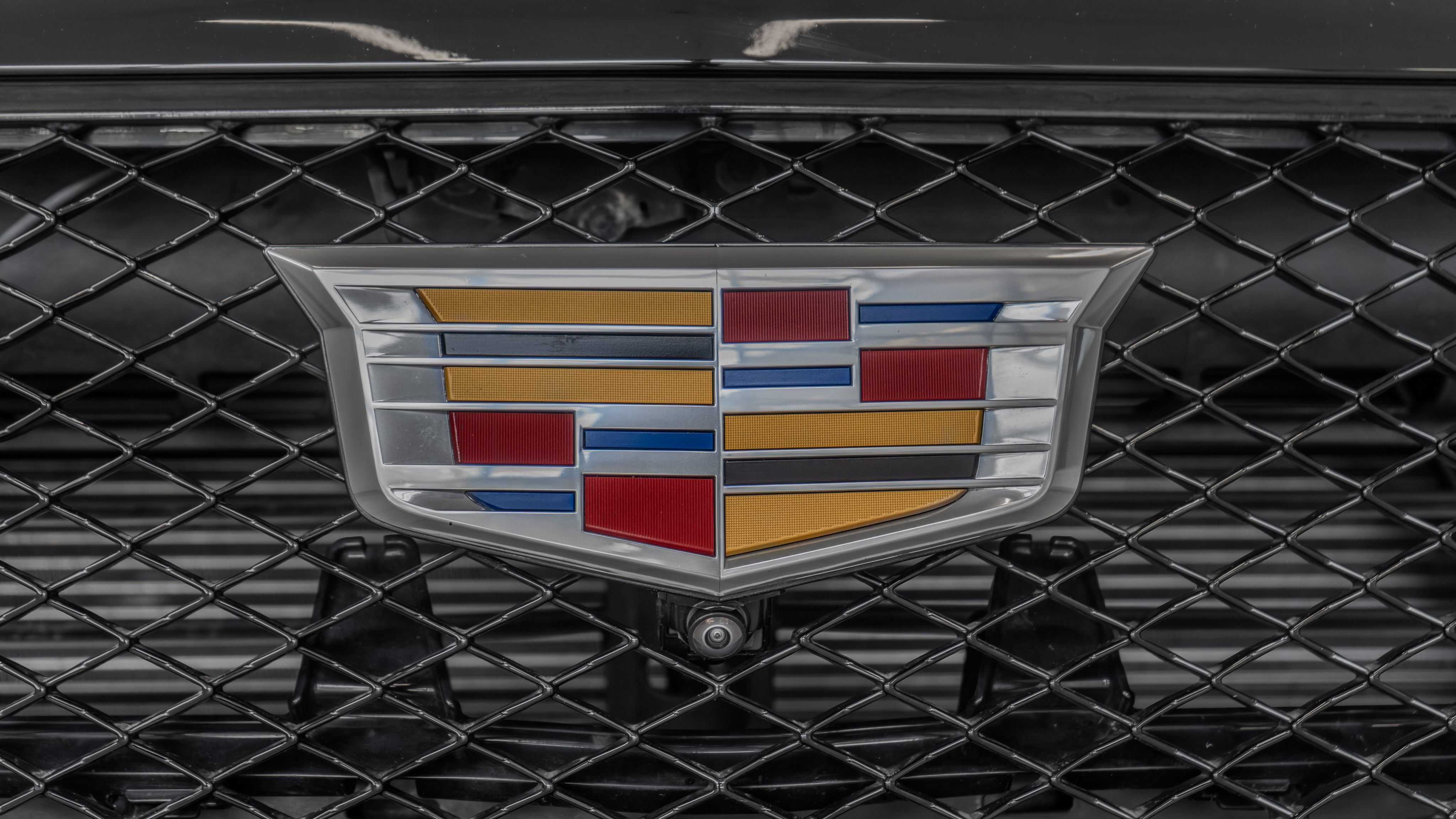 Used 2023 Cadillac Escalade Premium Luxury AWD/4WD image 5