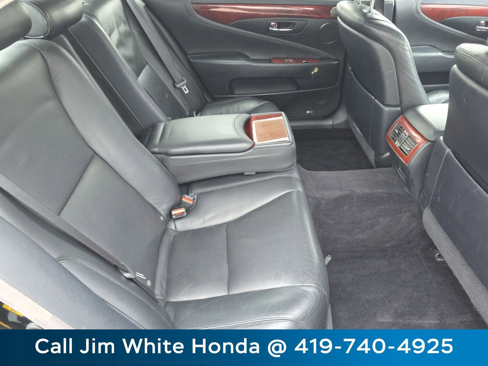 Used 2011 Lexus LS 460 L w/ Luxury Pkg image 20