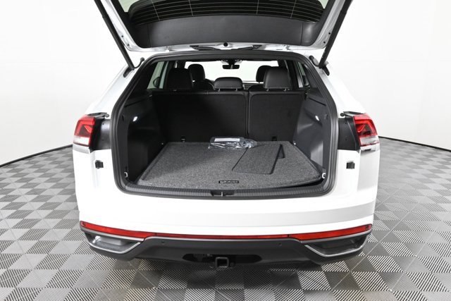 New 2026 Volkswagen Atlas Cross Sport SE image 10
