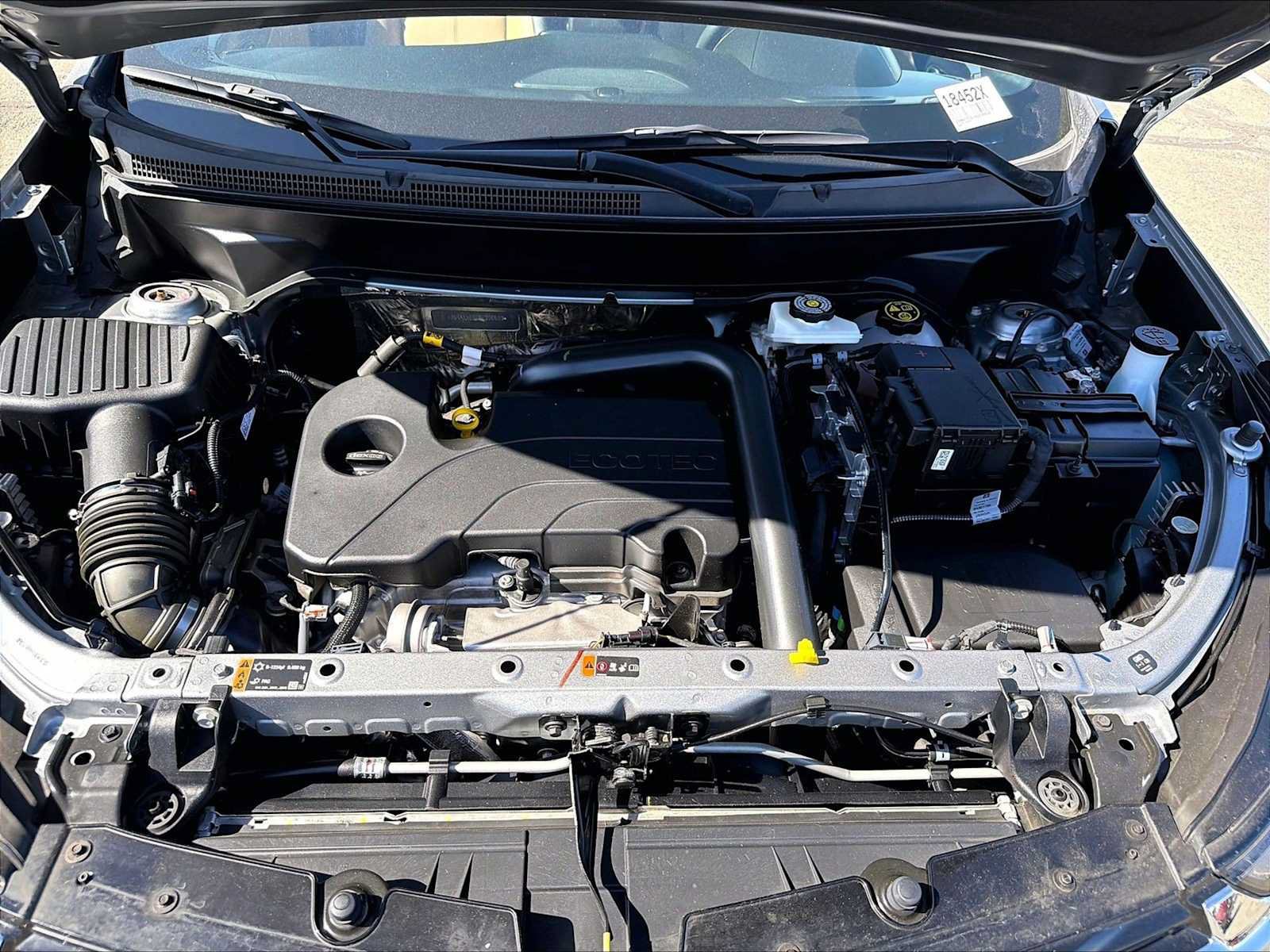 Used 2024 Chevrolet Equinox Premier AWD/4WD image 12