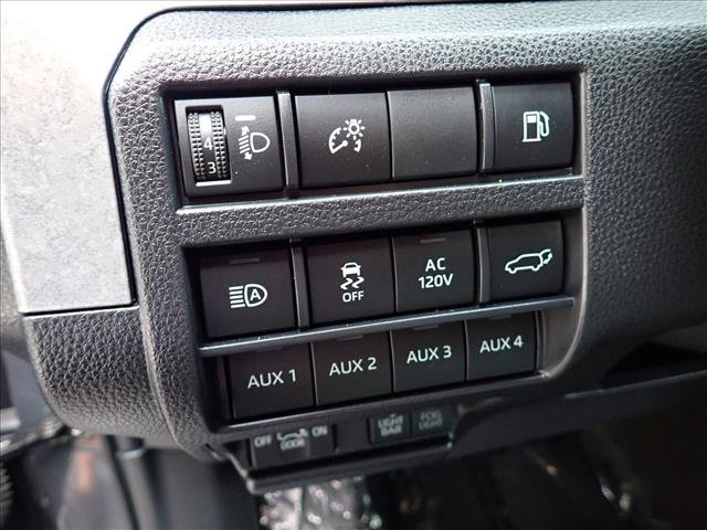 Certified 2025 Toyota 4Runner Trailhunter AWD/4WD image 17