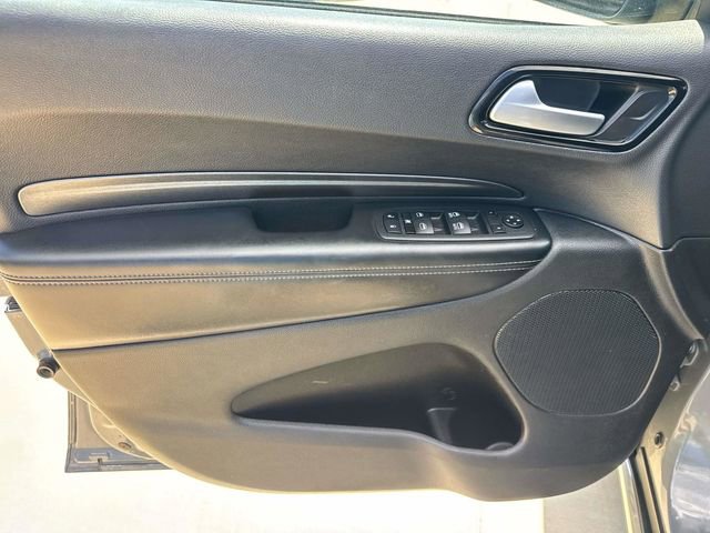 Used 2023 Dodge Durango SXT image 26