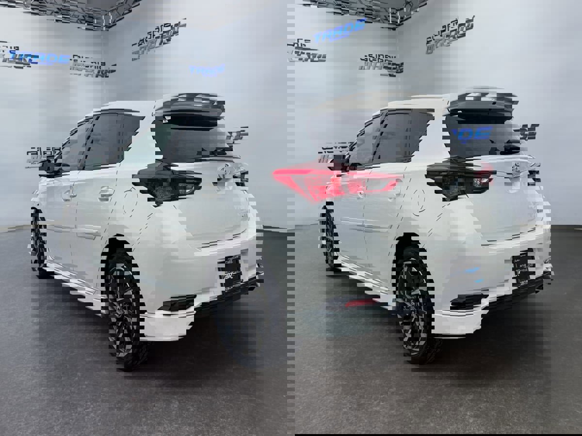 Used 2017 Toyota Corolla iM FWD image 7