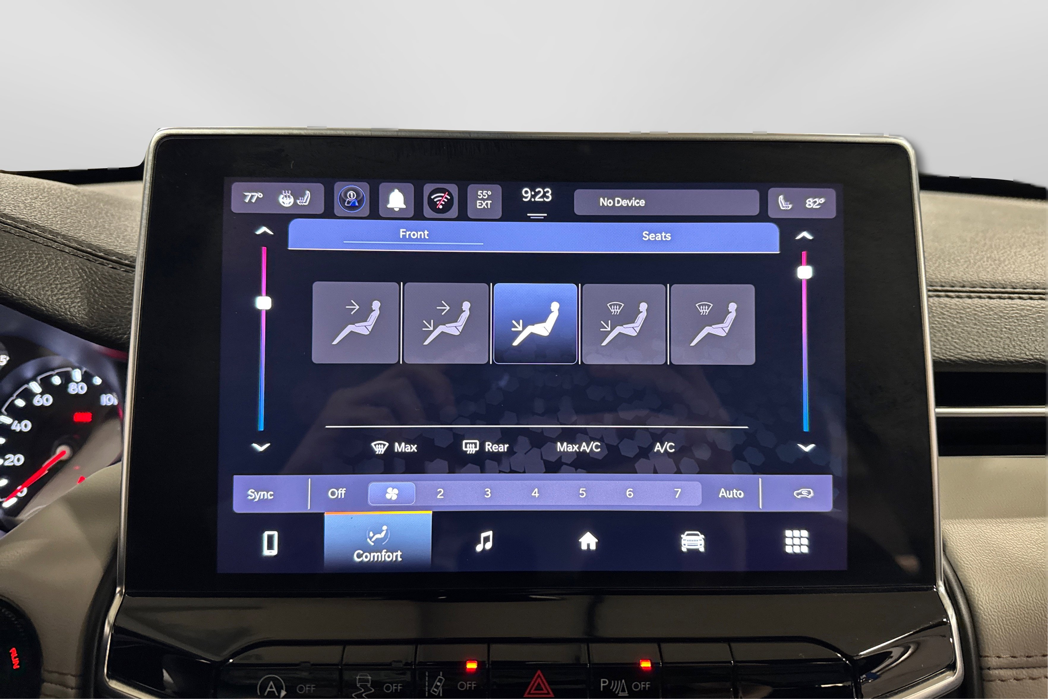 Used 2025 Jeep Compass Limited image 30