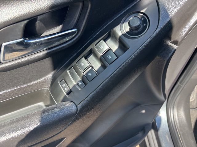 Used 2018 Chevrolet Trax LT w/ LT Convenience Package image 13