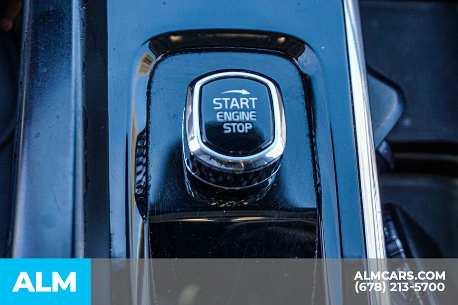 Used 2024 Volvo XC60 B5 Plus AWD/4WD image 47