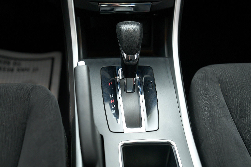 Used 2013 Honda Accord EX image 30