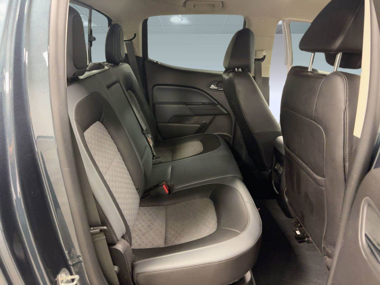 Used 2019 Chevrolet Colorado Z71 image 30