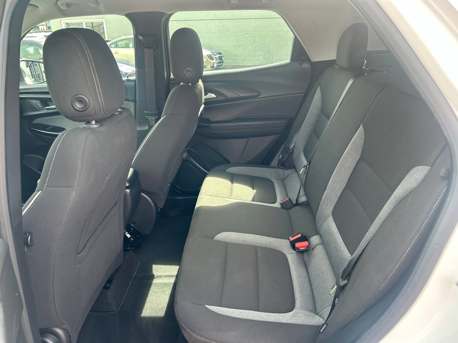 Used 2022 Chevrolet TrailBlazer LS FWD image 13