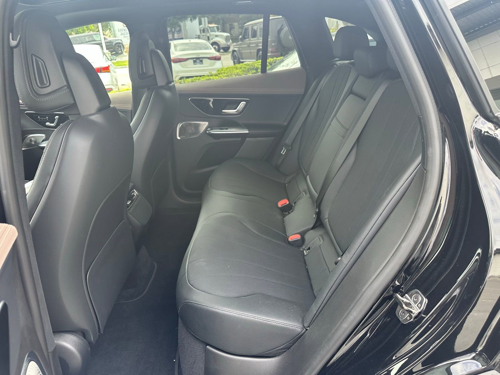 Used 2023 Mercedes-Benz EQE 350+ SUV image 5