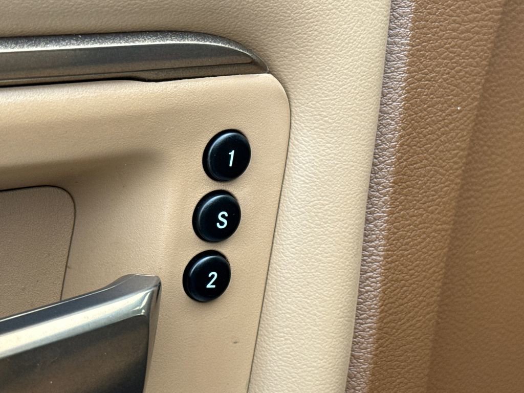 Used 2024 RAM 3500 Limited w/ Safety Group image 21