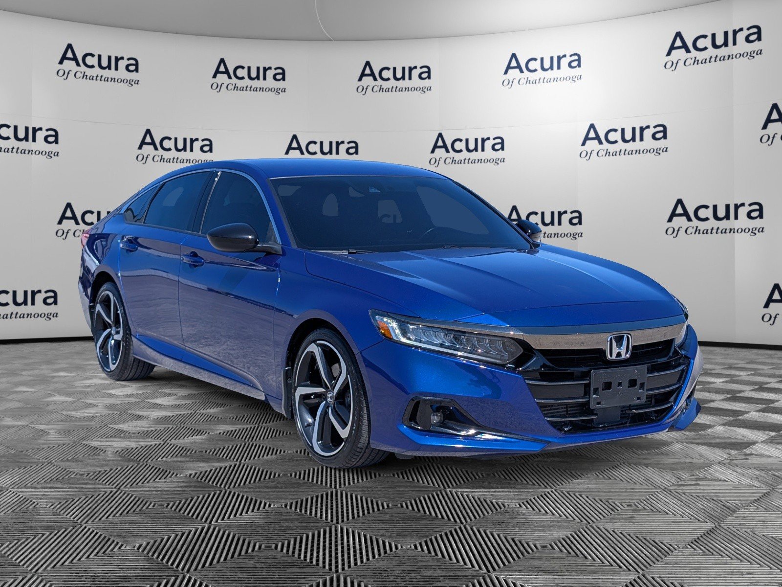 Used 2022 Honda Accord Sport image 2