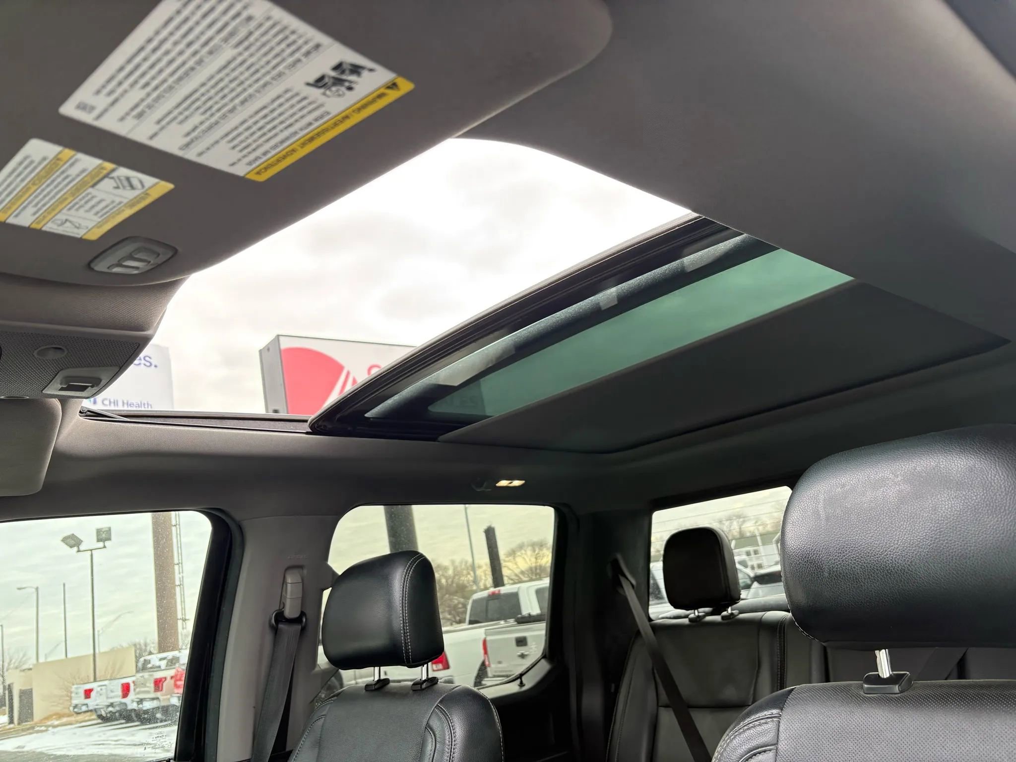 Used 2015 Ford F150 Lariat w/ Equipment Group 502A Luxury image 23