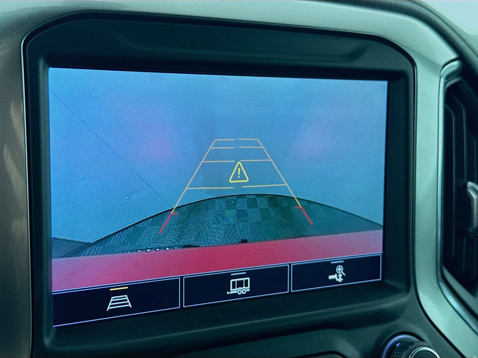 Used 2021 Chevrolet Silverado 1500 LT Trail Boss w/ Convenience Package II image 16