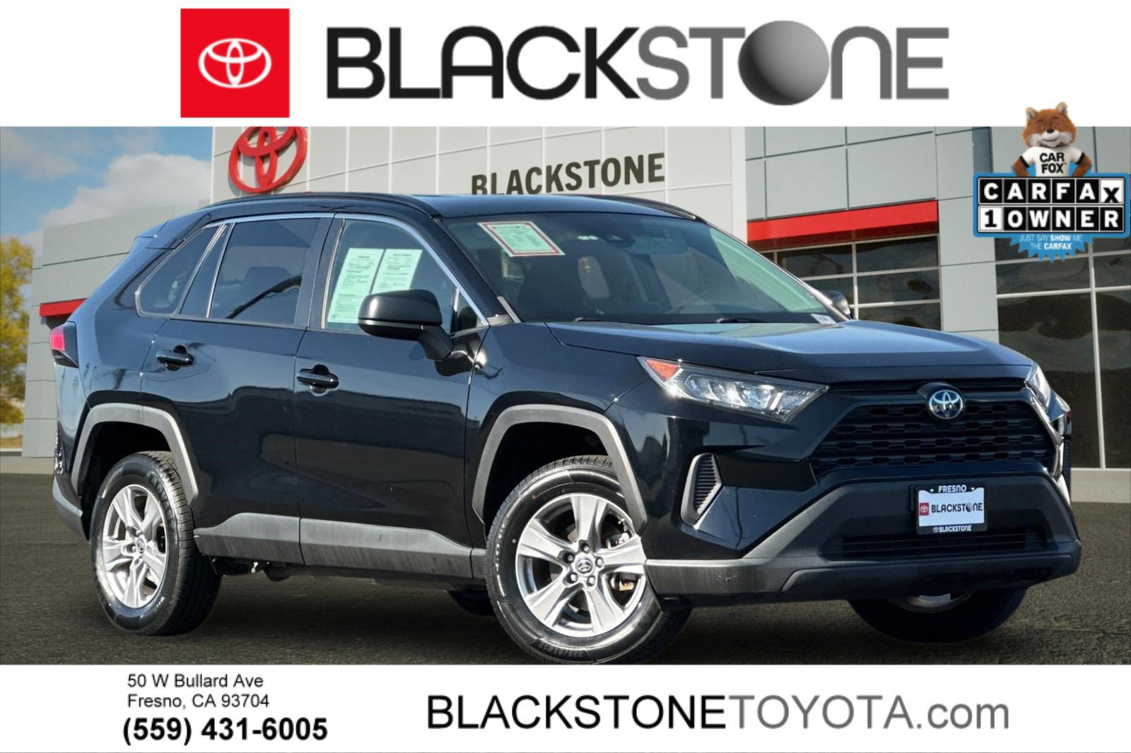 Used 2022 Toyota RAV4 LE image 1