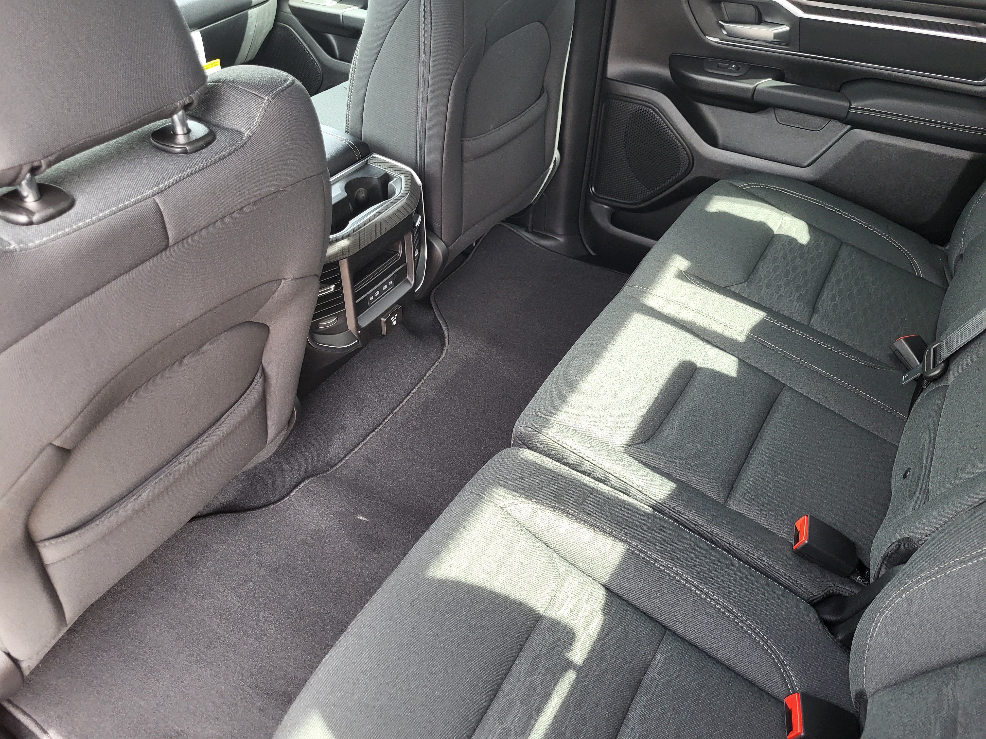 New 2026 RAM 1500 Big Horn AWD/4WD image 20