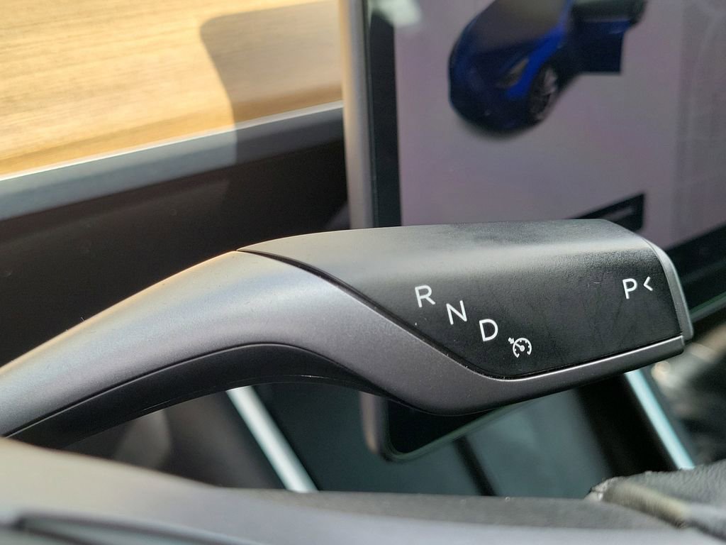 Used 2017 Tesla Model 3 Long Range image 25