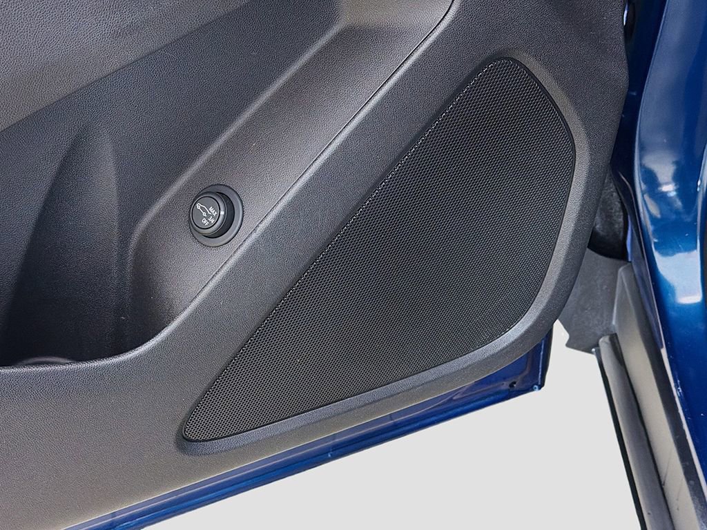 Used 2021 Chevrolet Equinox LT FWD image 27