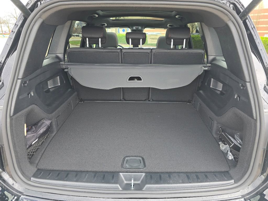 New 2026 Mercedes-Benz GLB 250 4MATIC image 17