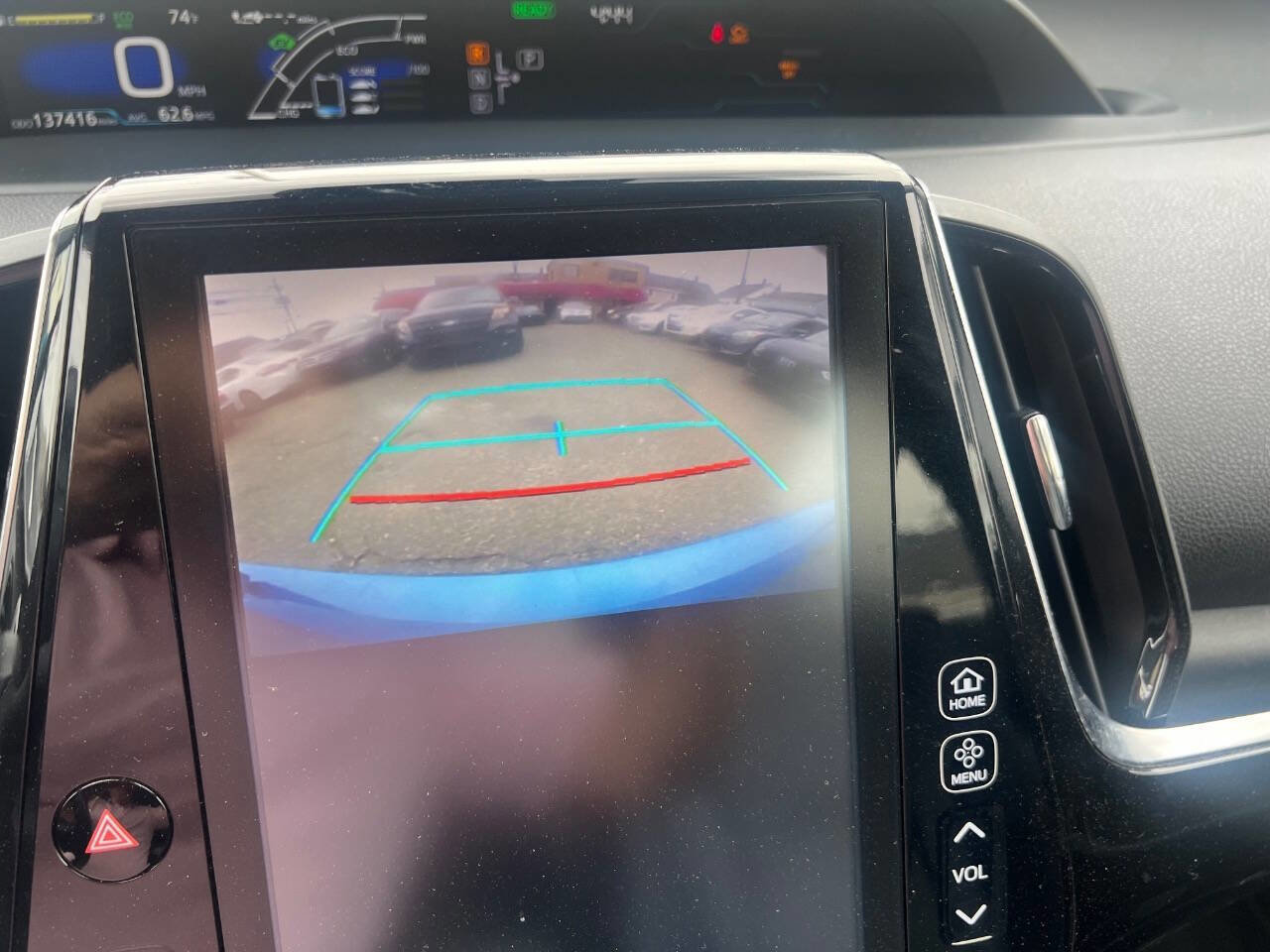 Used 2017 Toyota Prius Prime Premium FWD image 16