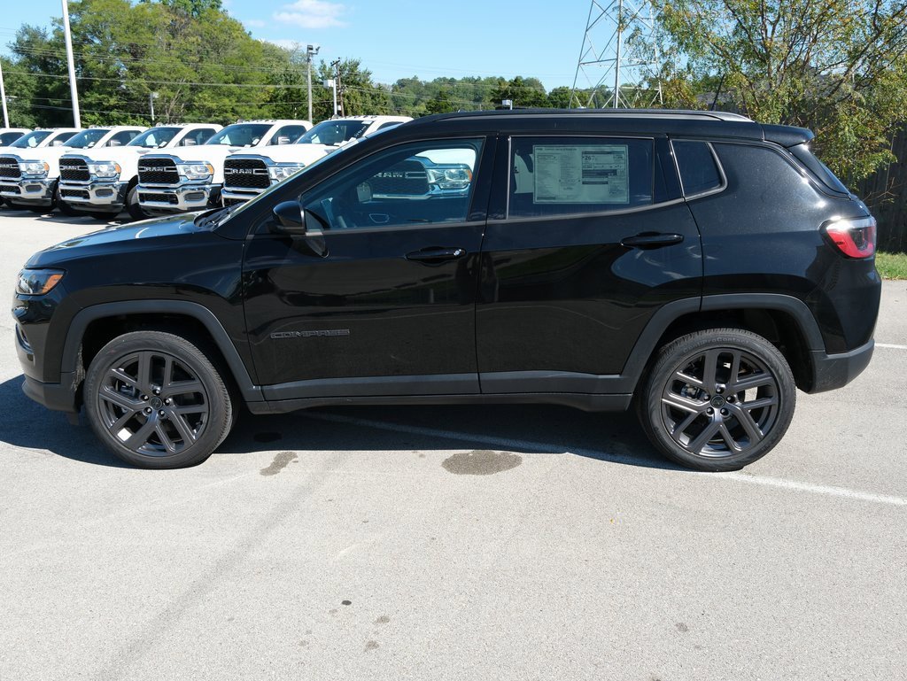 New 2026 Jeep Compass Limited image 11