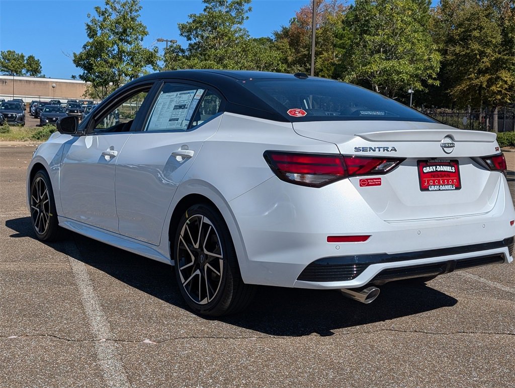 New 2025 Nissan Sentra SR w/ SR Premium Package image 4
