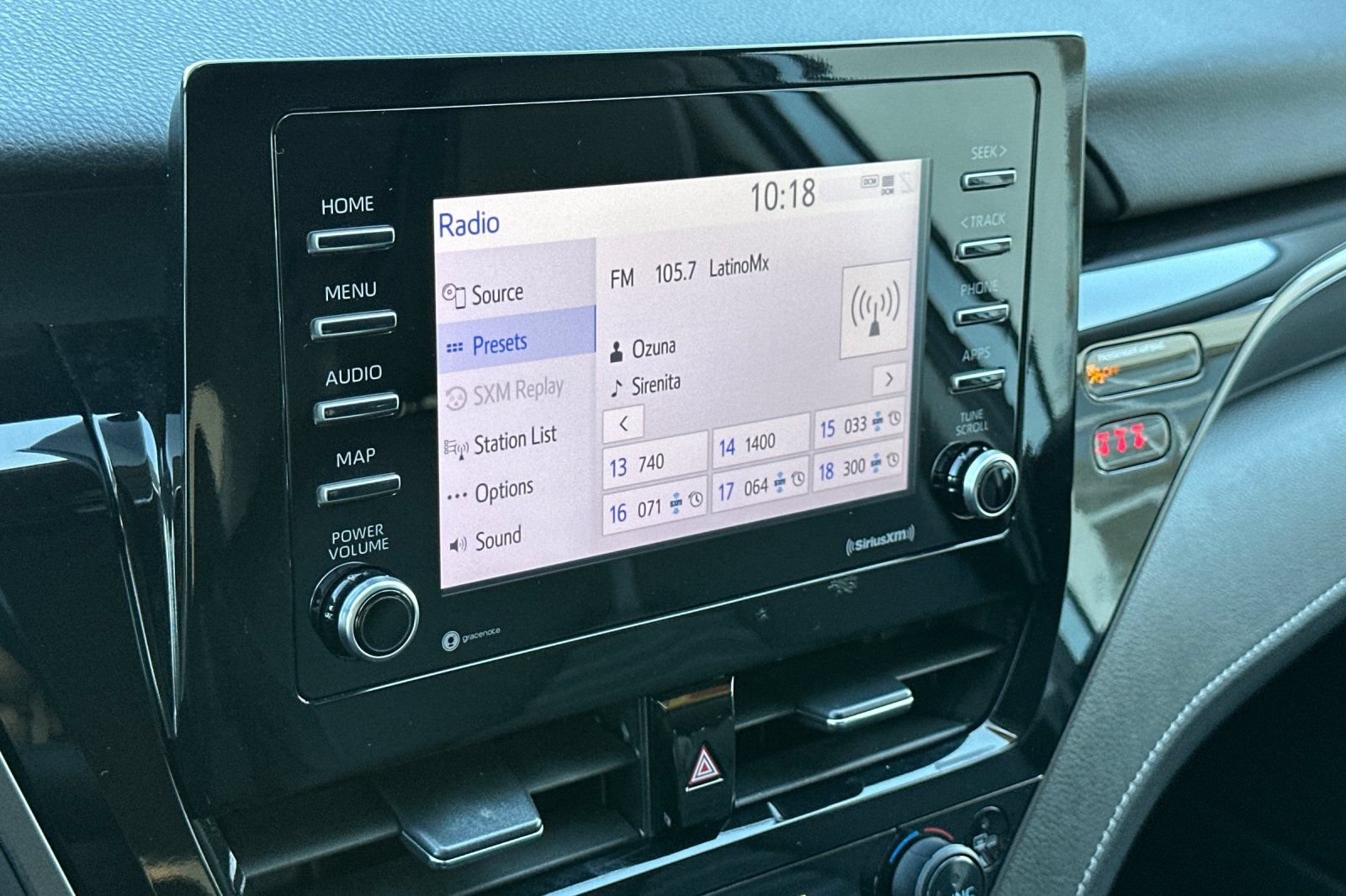 Certified 2024 Toyota Camry SE FWD image 17