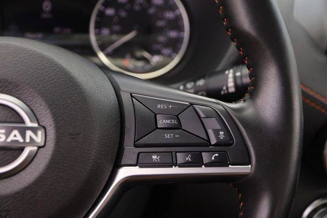 Used 2025 Nissan Sentra SR w/ Midnight Edition FWD image 12