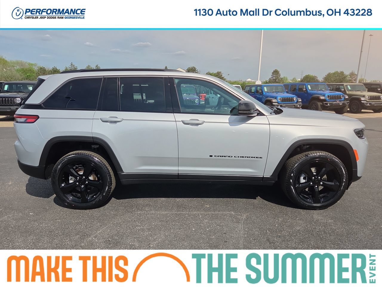 New 2026 Jeep Grand Cherokee Limited w/ Limited Altitude Package AWD/4WD image 8