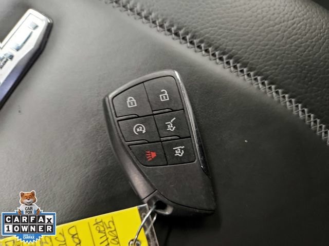 Used 2025 GMC Yukon Denali AWD/4WD image 32