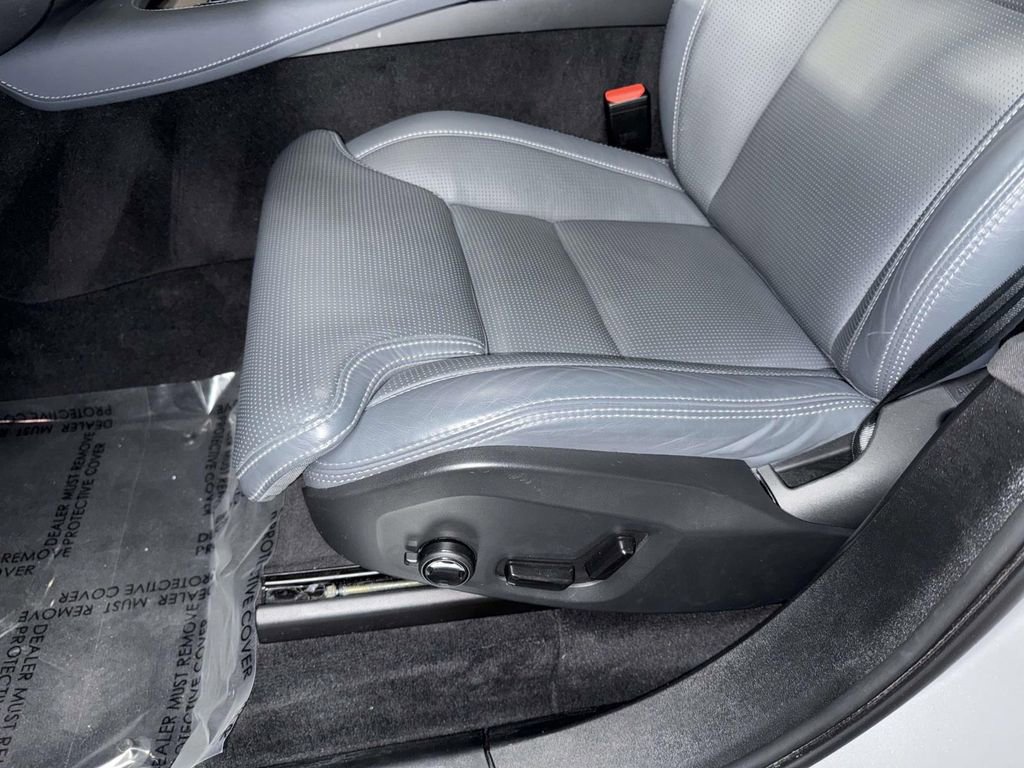 Used 2024 Volvo XC90 T8 Ultimate w/ Protection Package Premier image 3