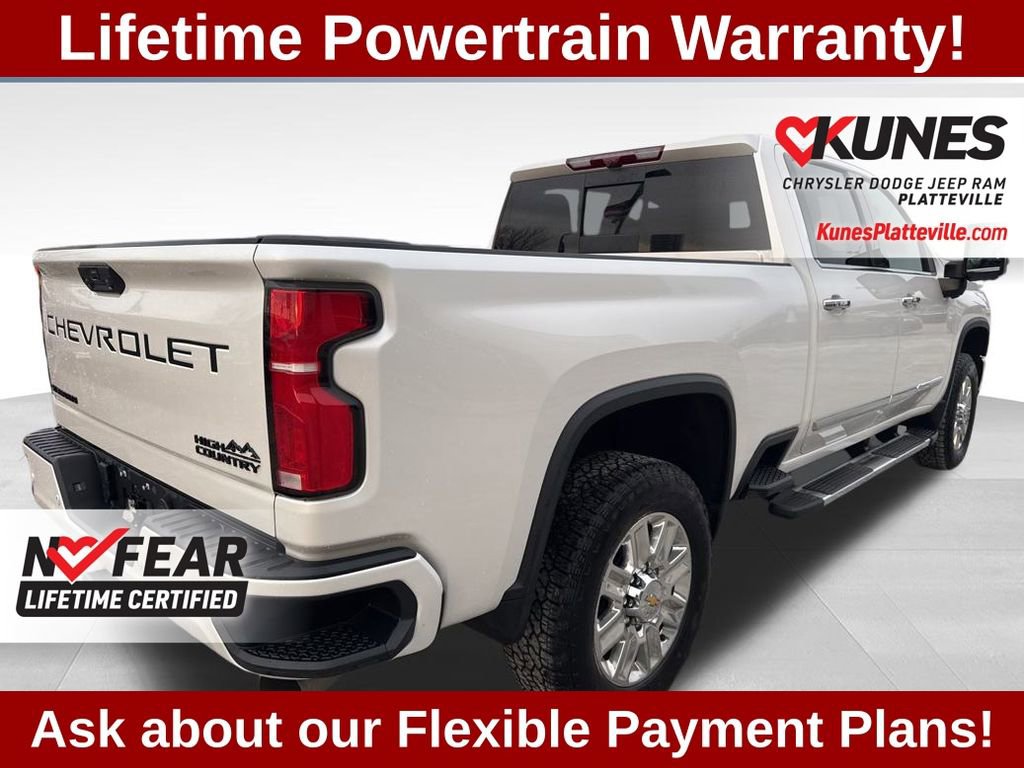 Used 2025 Chevrolet Silverado 2500 High Country w/ High Country Premium Package image 4
