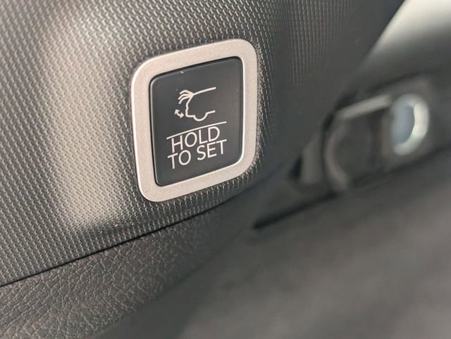 New 2026 Jeep Grand Cherokee Summit AWD/4WD image 29