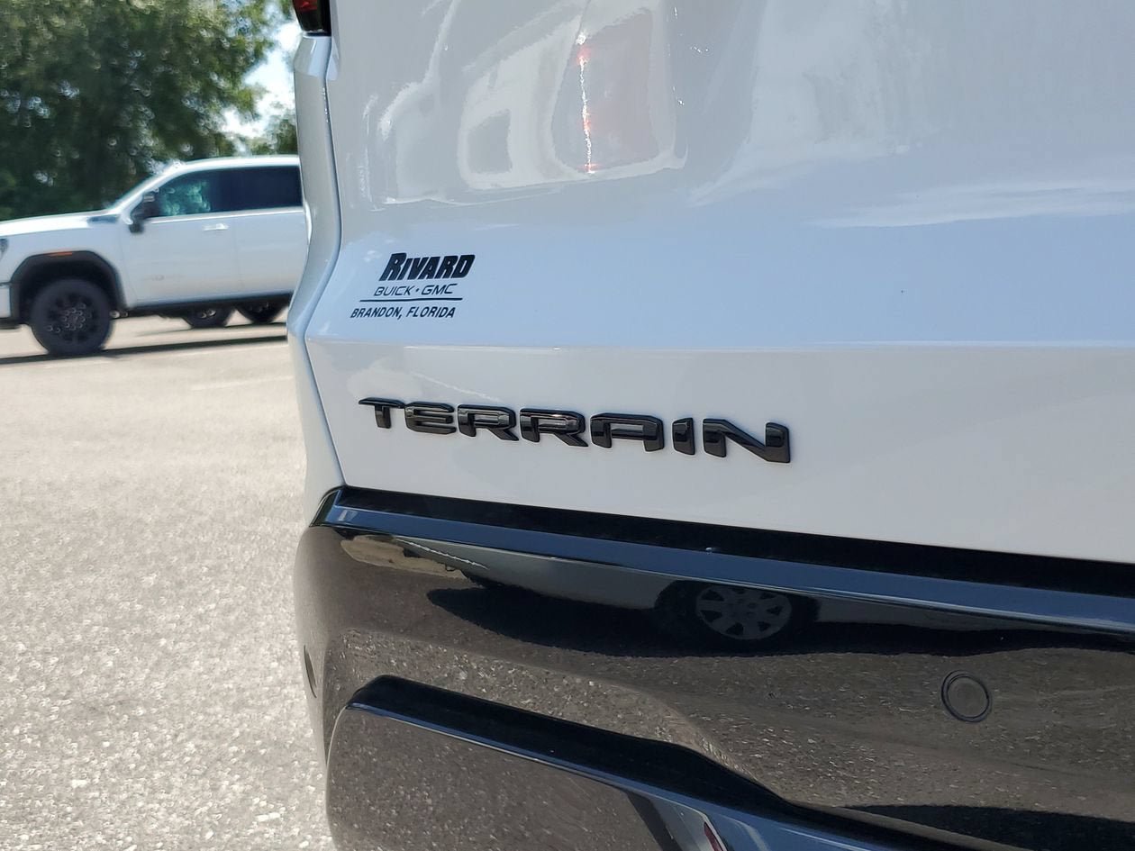 New 2026 GMC Terrain AT4 w/ Convenience Package III AWD/4WD image 8