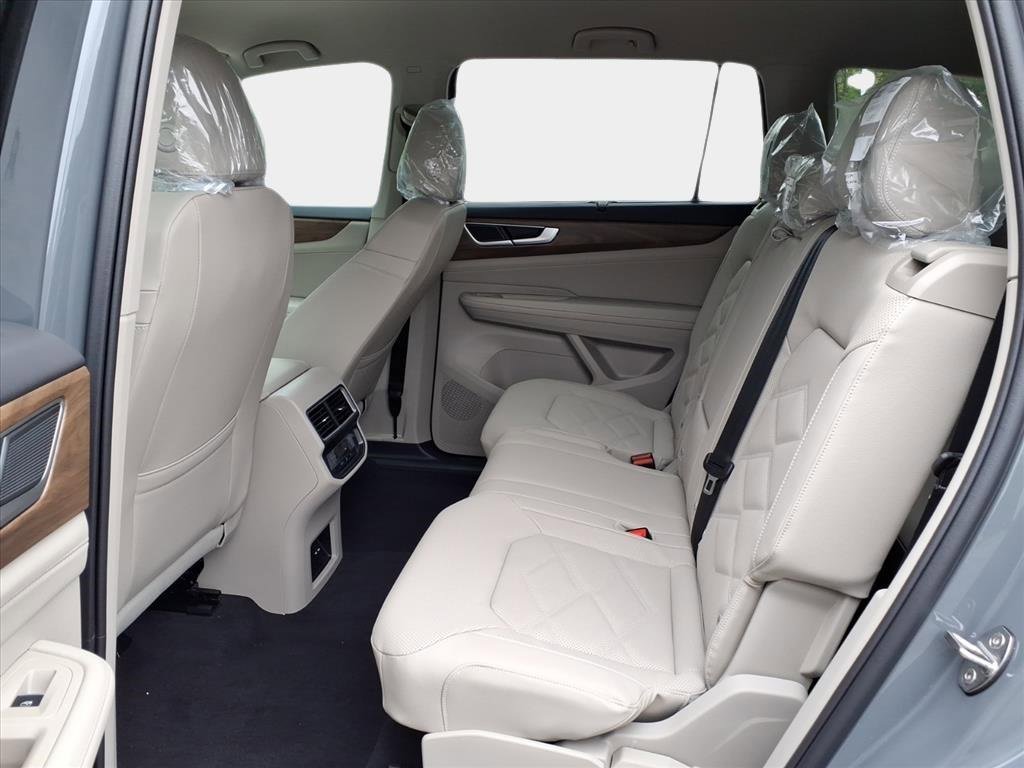 New 2026 Volkswagen Atlas SE image 12