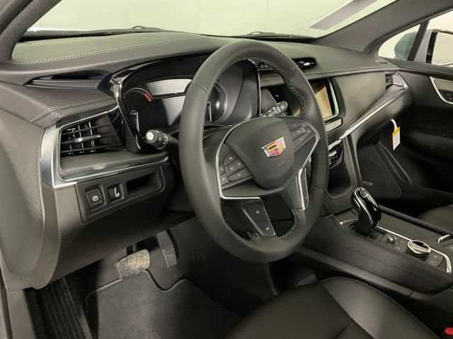 New 2026 Cadillac XT5 Luxury FWD image 15