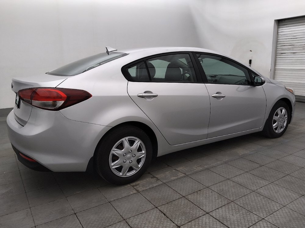 Used 2017 Kia Forte LX FWD image 10