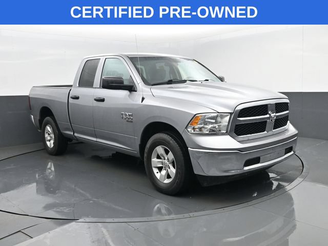 Used 2024 RAM 1500 Classic SLT AWD/4WD image 3